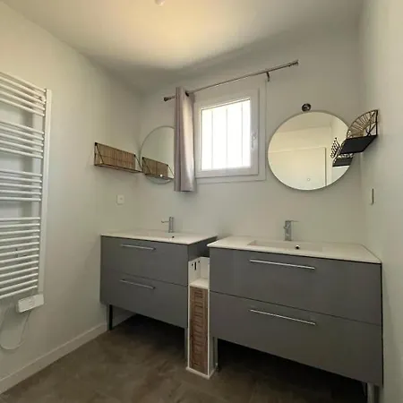 Location Maison Balneaire 8 Couchages 50m Du Cormier Casa de Férias La Plaine-sur-Mer